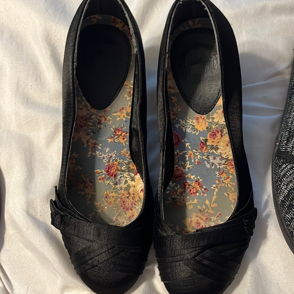 Black High Heel Shoes